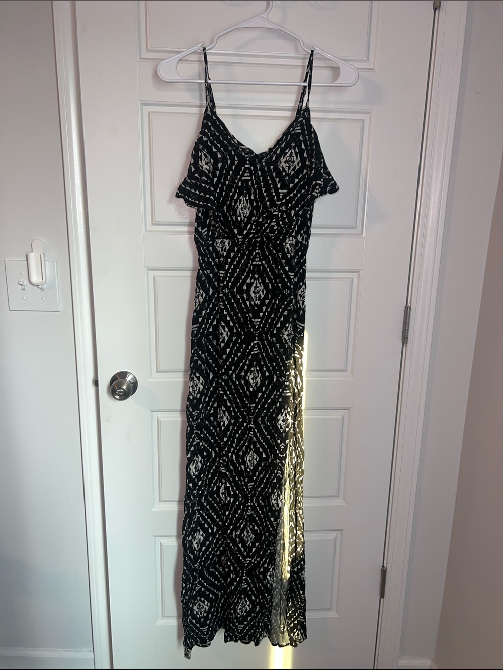 Mudd Black and White Geometric Print Maxi Dress